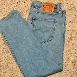 Levi’s 512 Jeans